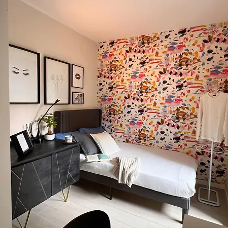 Privata Con Terrazza Pansiyon Bolonya